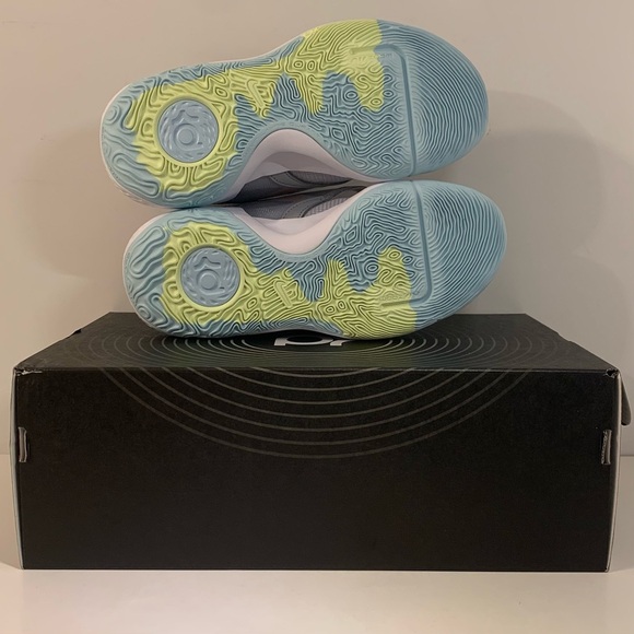 [BRAND NEW] NIKE KD TREY 5 X WOLF GREY VOLT CRIMSON MENS SHOES SIZE 6.5 SNEAKERS - Picture 7 of 8